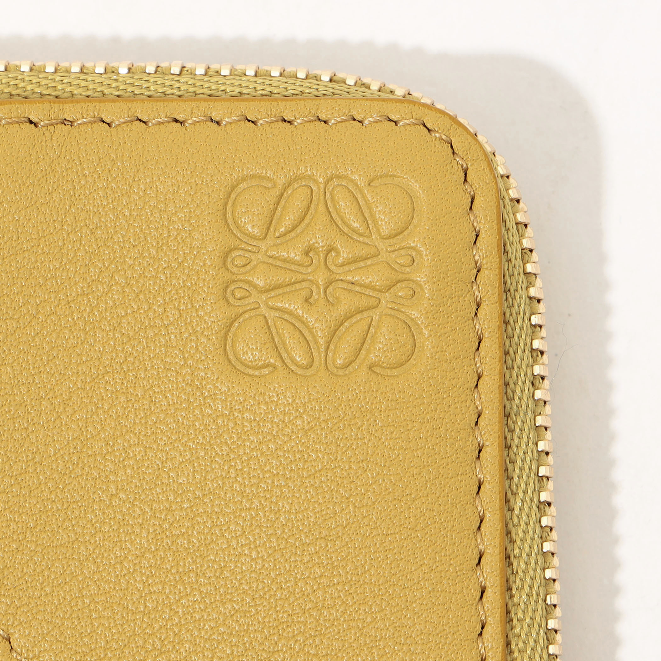 LOEWE アナグラム パズル コインケース レザー イエロー マルチカラー LOEWE PUZZLE(ロエベ パズル) コインケース・小銭入れ