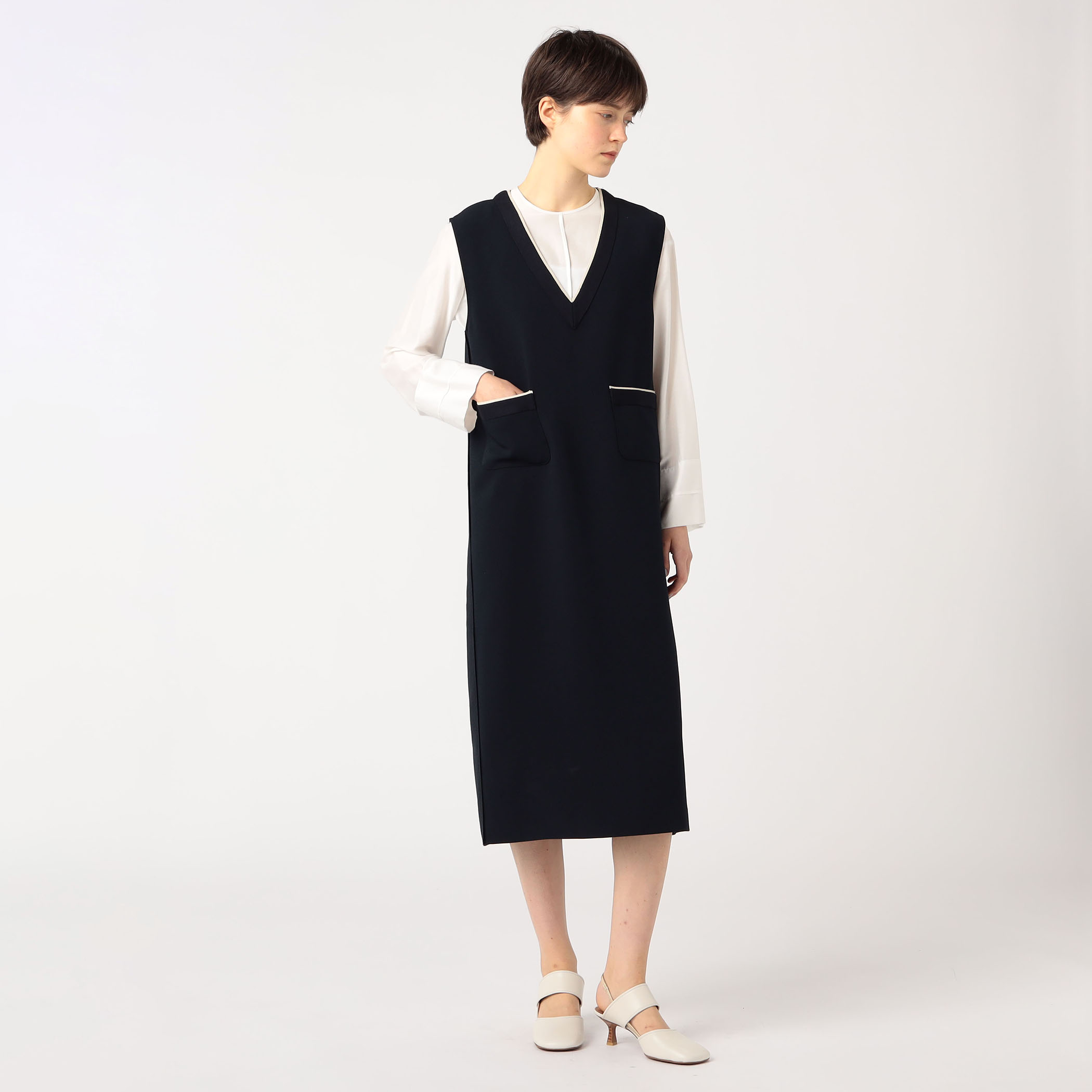 □ニットコンビダブルクロス パッチポケットワンピース