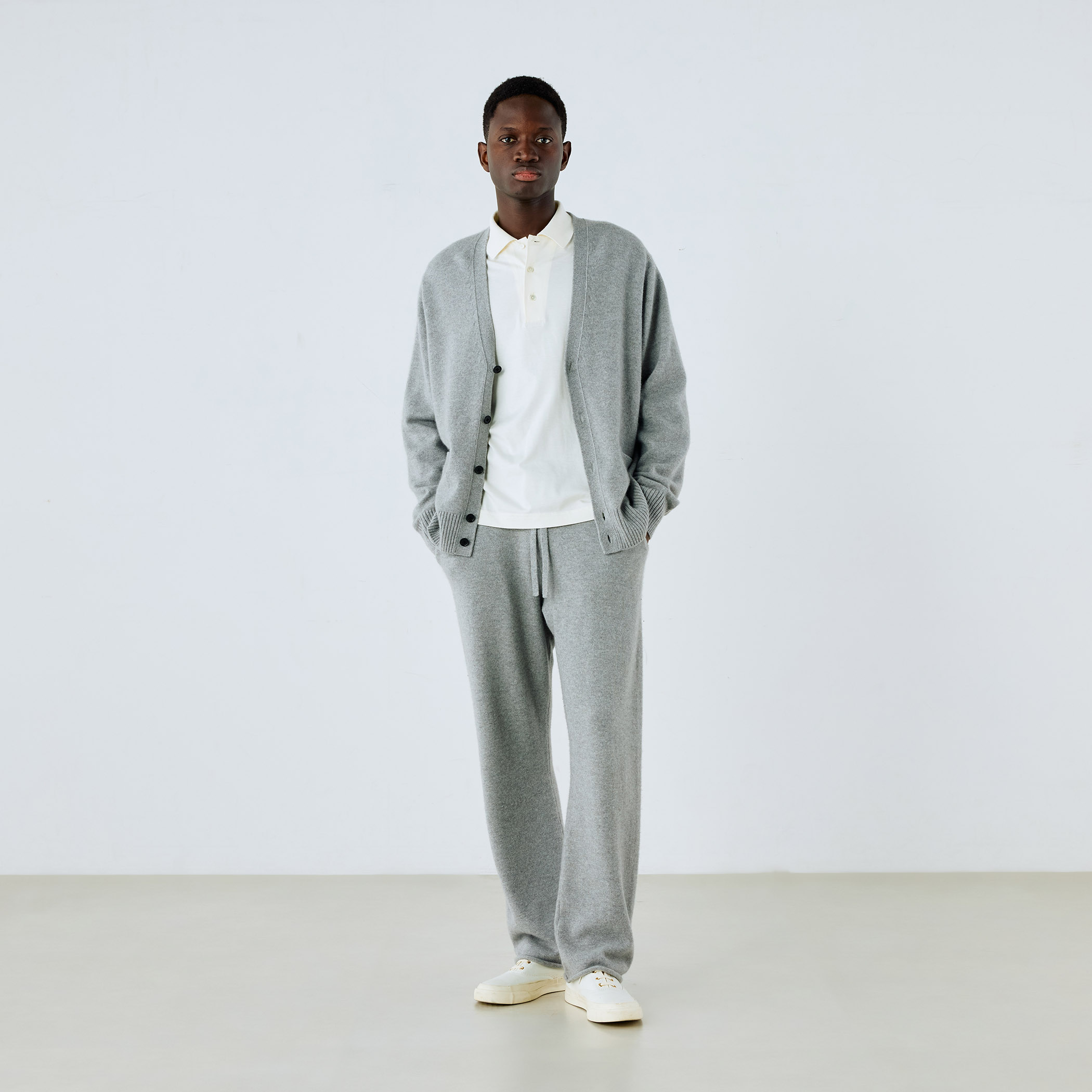 ヴァクトーヴォヤージュ vaqutaux Voyage カシミア半袖カーディガン vaqutaux ヴァクトーカシミアカーディガン