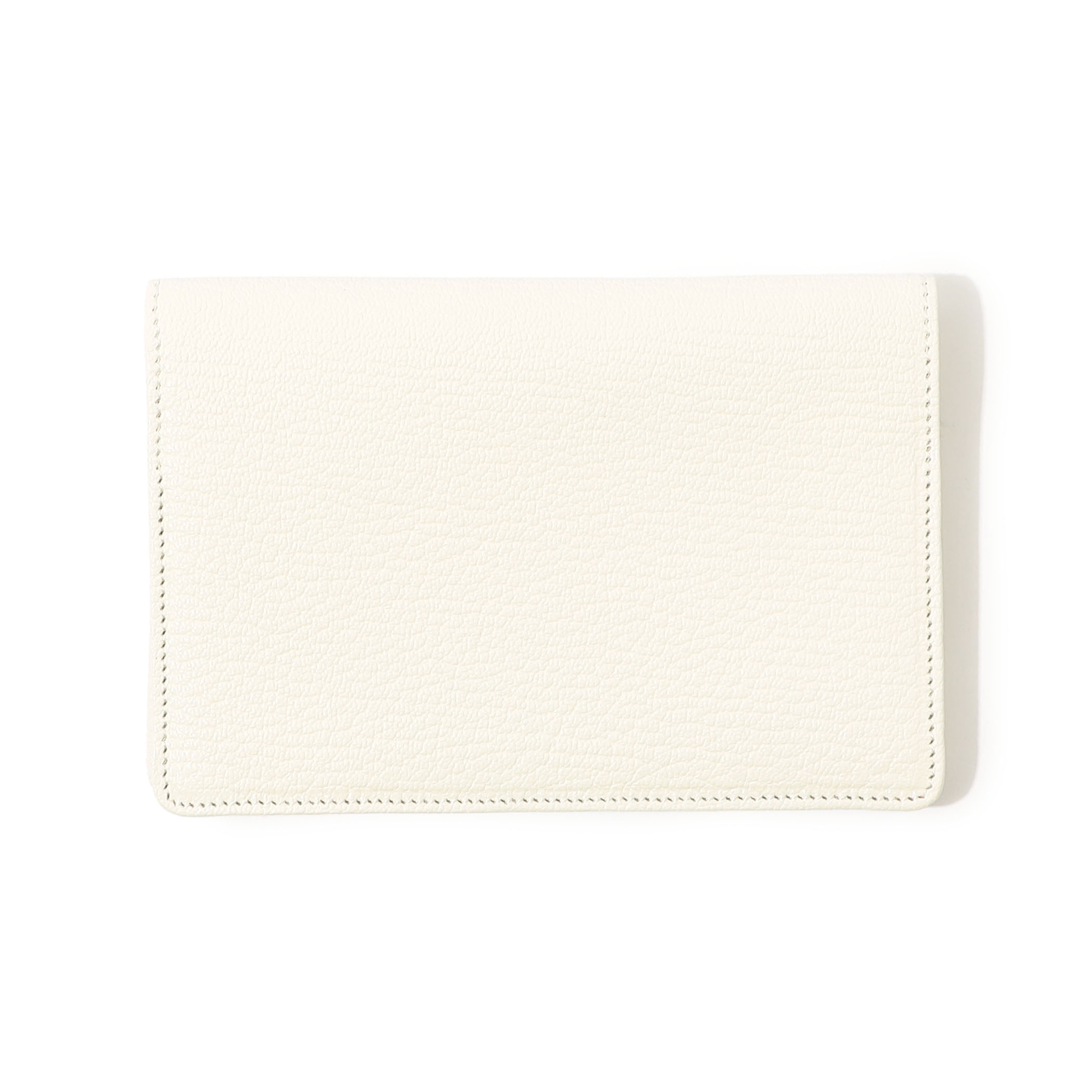 MAISON et VOYAGE シュリンクレザー パスポートケース