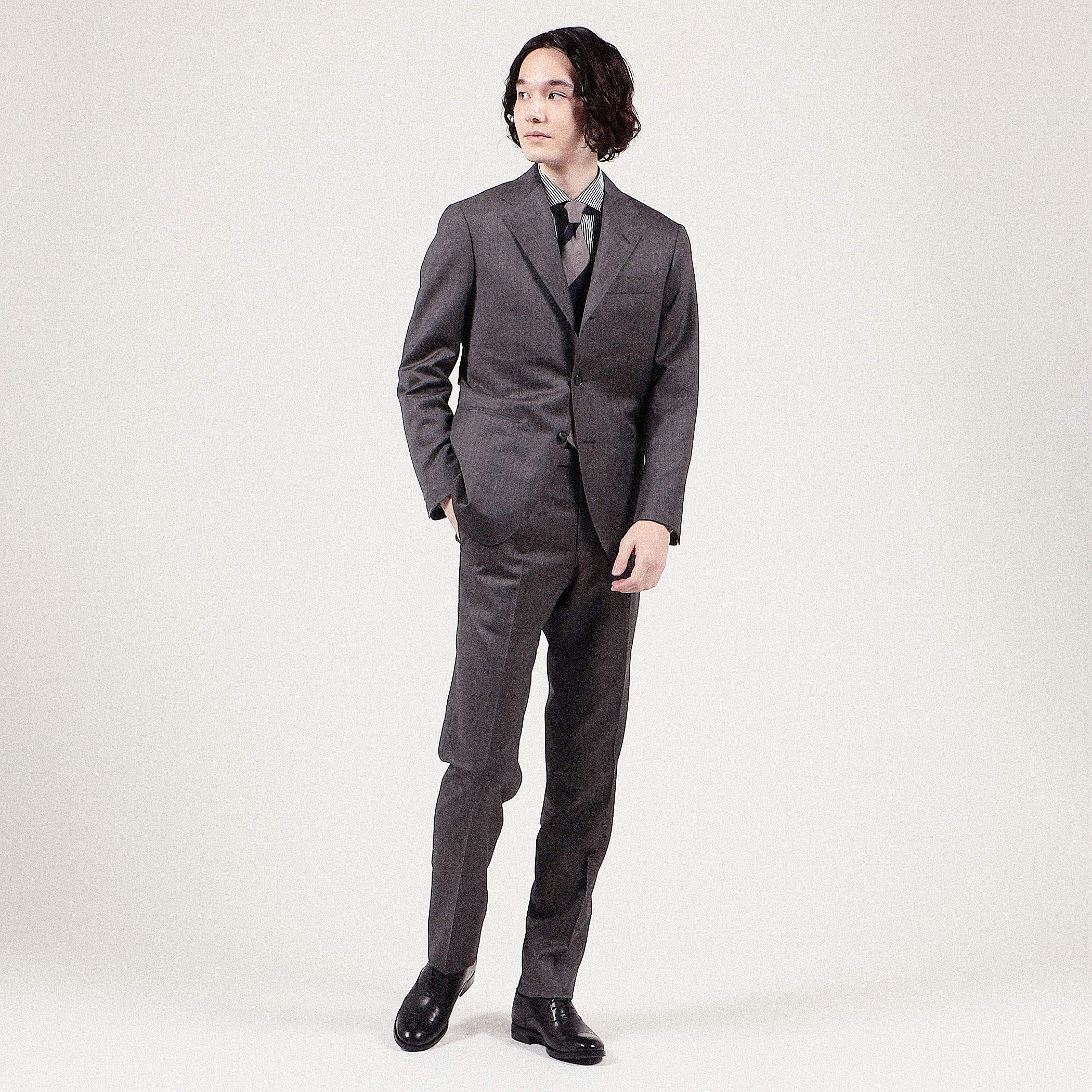 ウール シングルブレステッド3B+2プリーツ スーツ Ermenezild Zegna