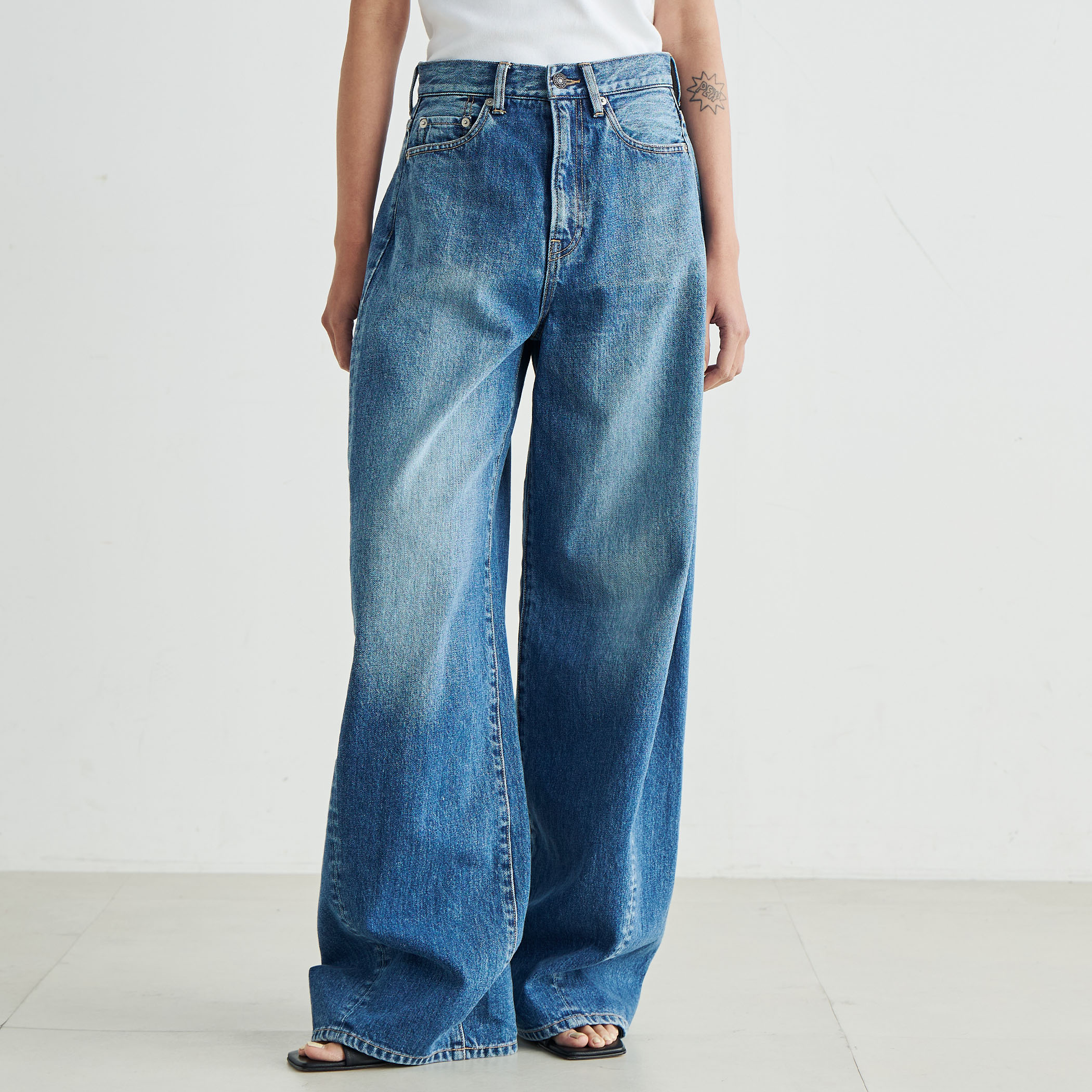 デニムバルーンパンツ CAMBIO(カンビオ)】Vintage Like Hickory Denim Balloon Pants
