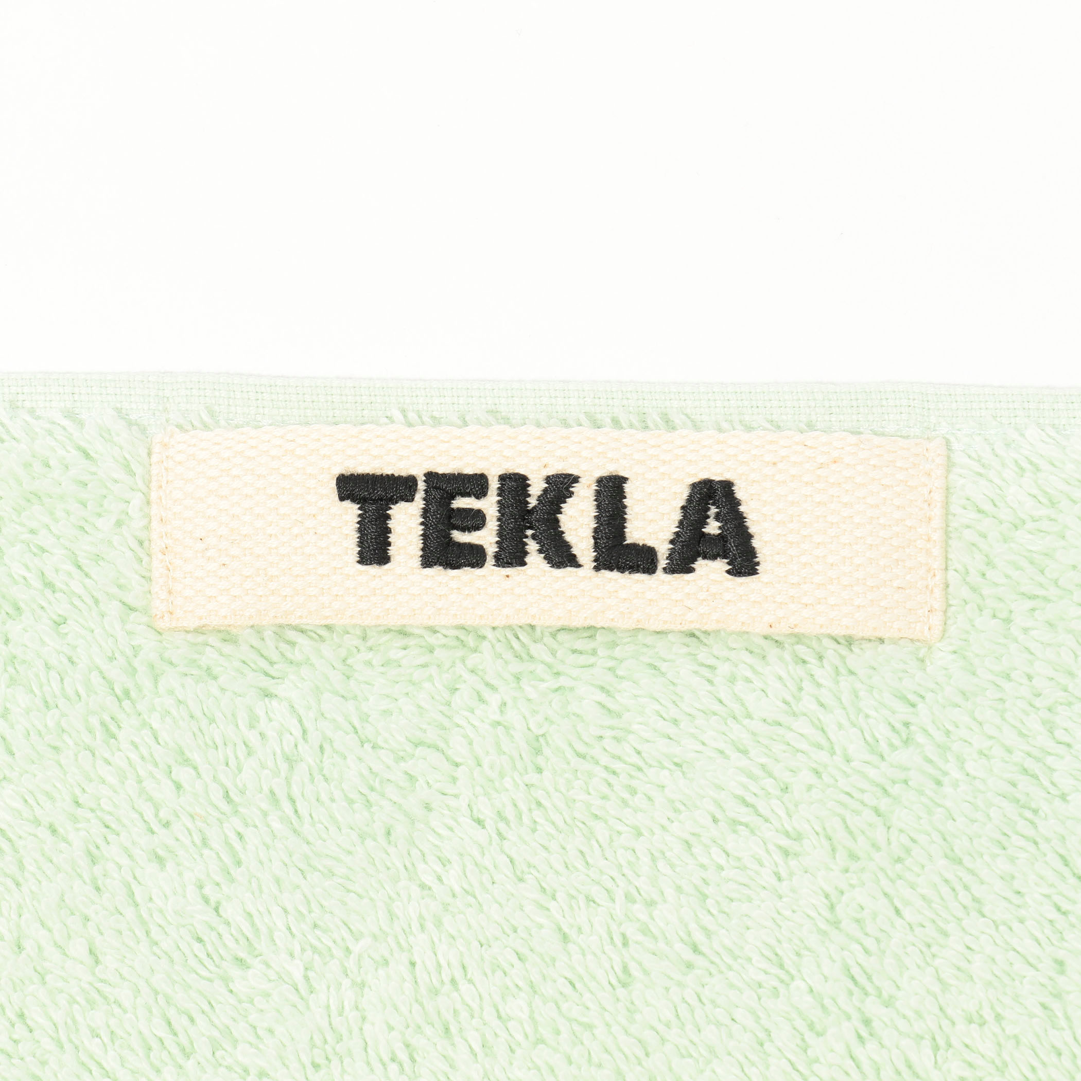 ハル^_^(^^)ヒカ 　TEKLA タオル フォレストグリーン2枚 TEKLA/テクラ】フォレストグリーン ハンドタオル 30×30cm - メルカリ