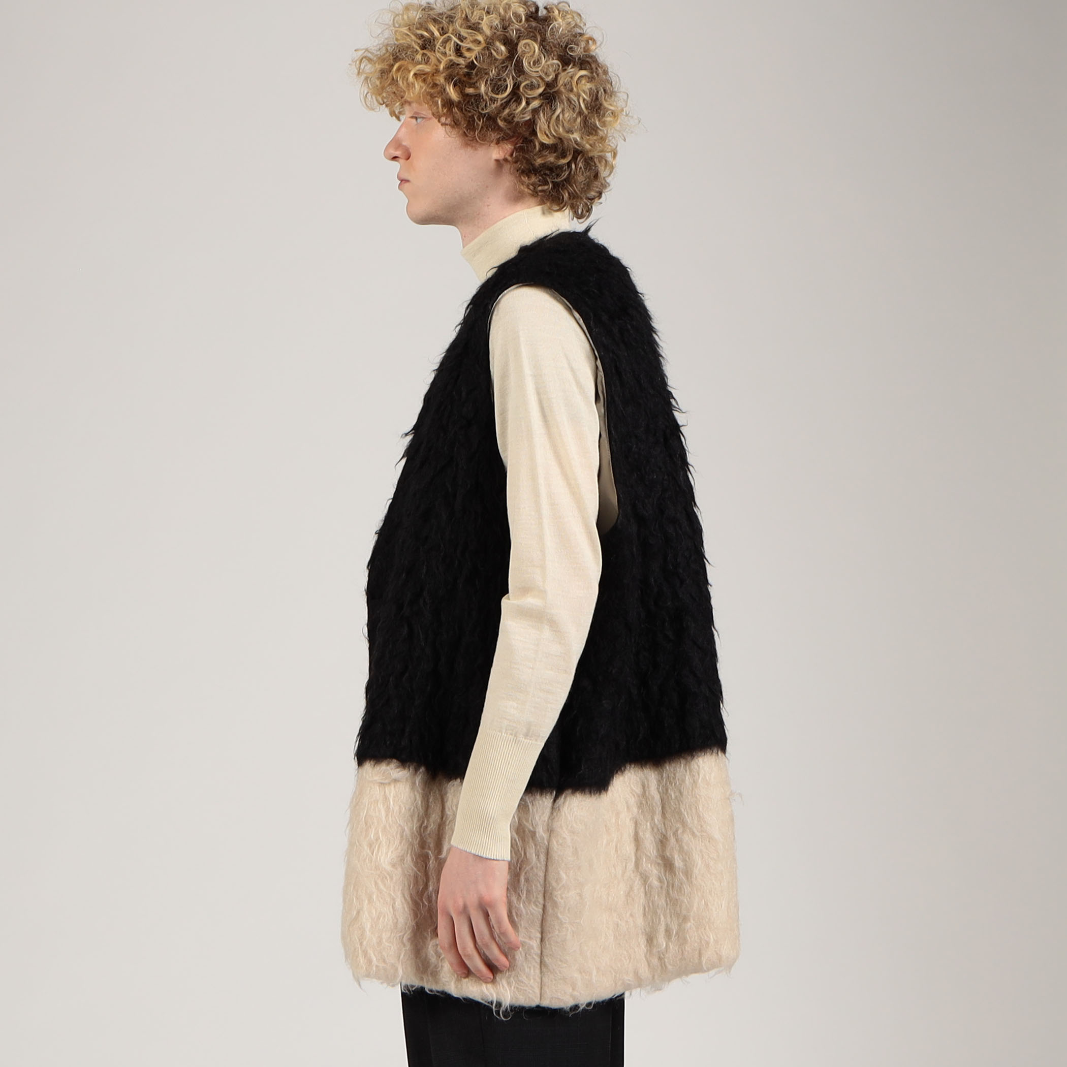 別注】OUAT×SUPER A MARKET SUPER MOHAIR VEST｜トゥモローランド 公式通販