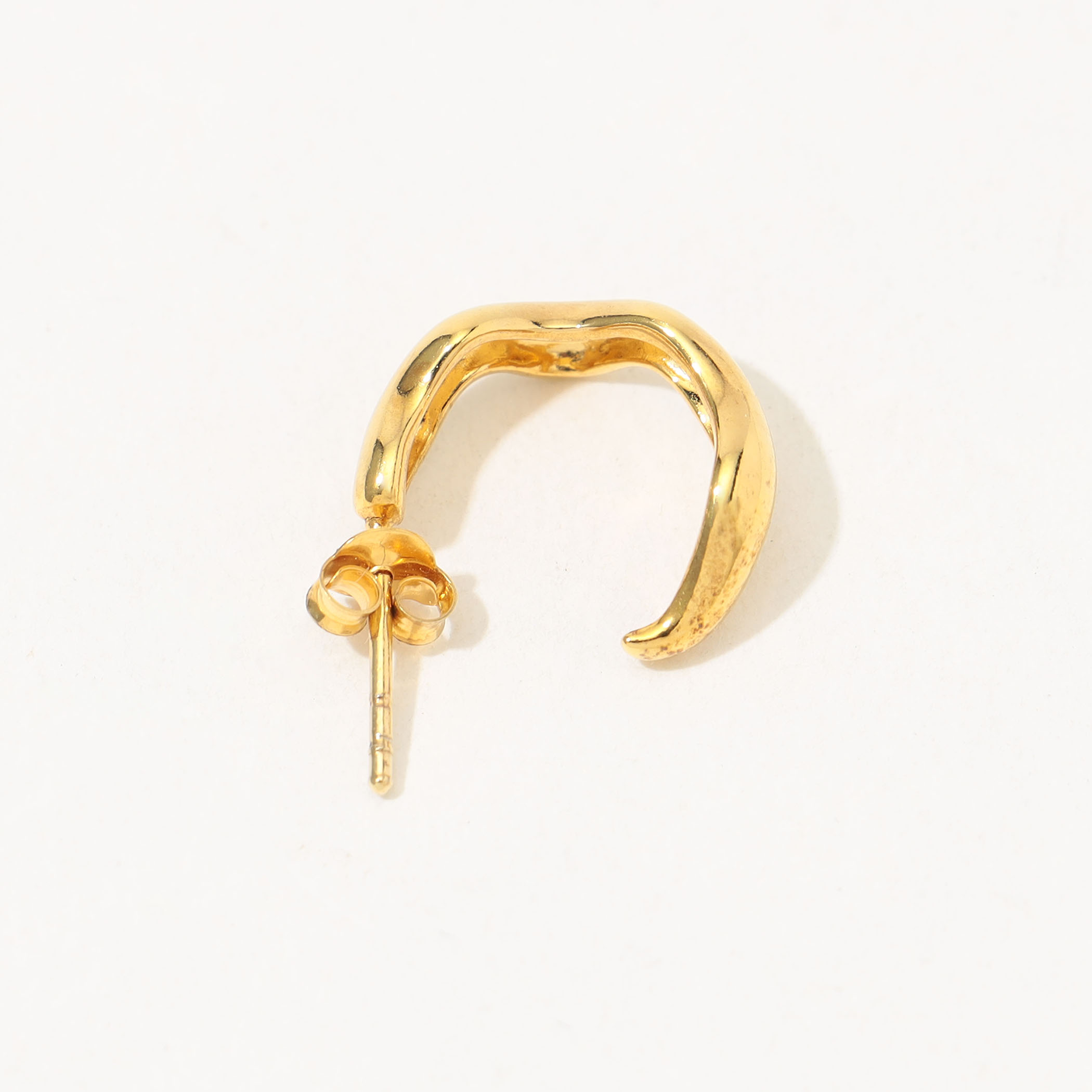 BAR Jewellery SMALL SCRIBBLE ピアス｜トゥモローランド 公式通販