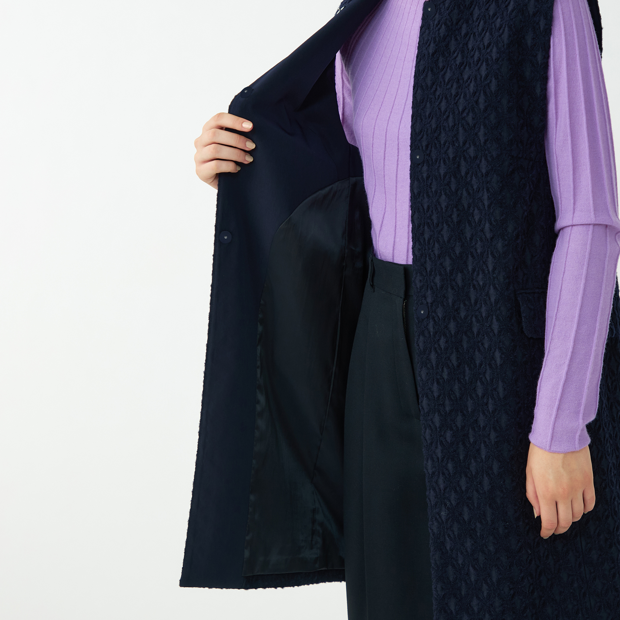 モールヤーンジャカード クルーネックジレ｜トゥモローランド 公式通販