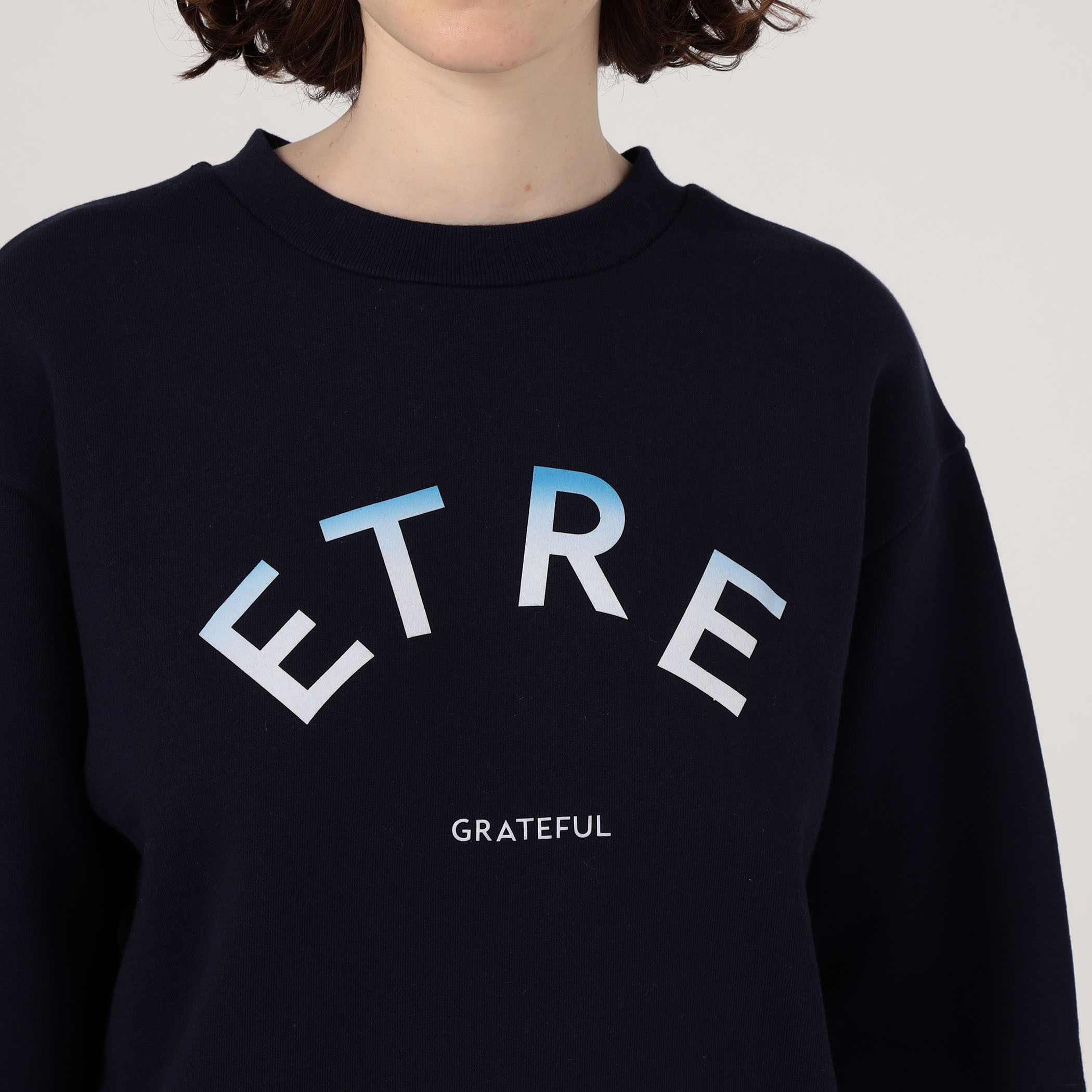 ETRE CECIL ETRE GRATEFUL CLASSIC スウェットシャツ