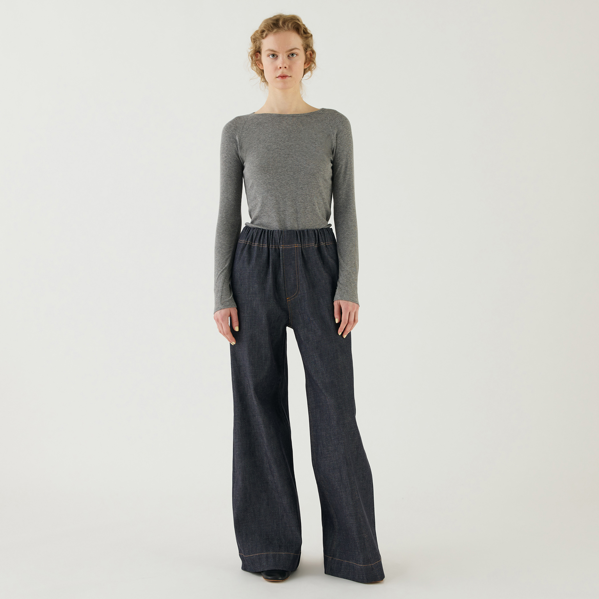 リジットデニム ワイドイージーパンツ｜トゥモローランド 公式通販