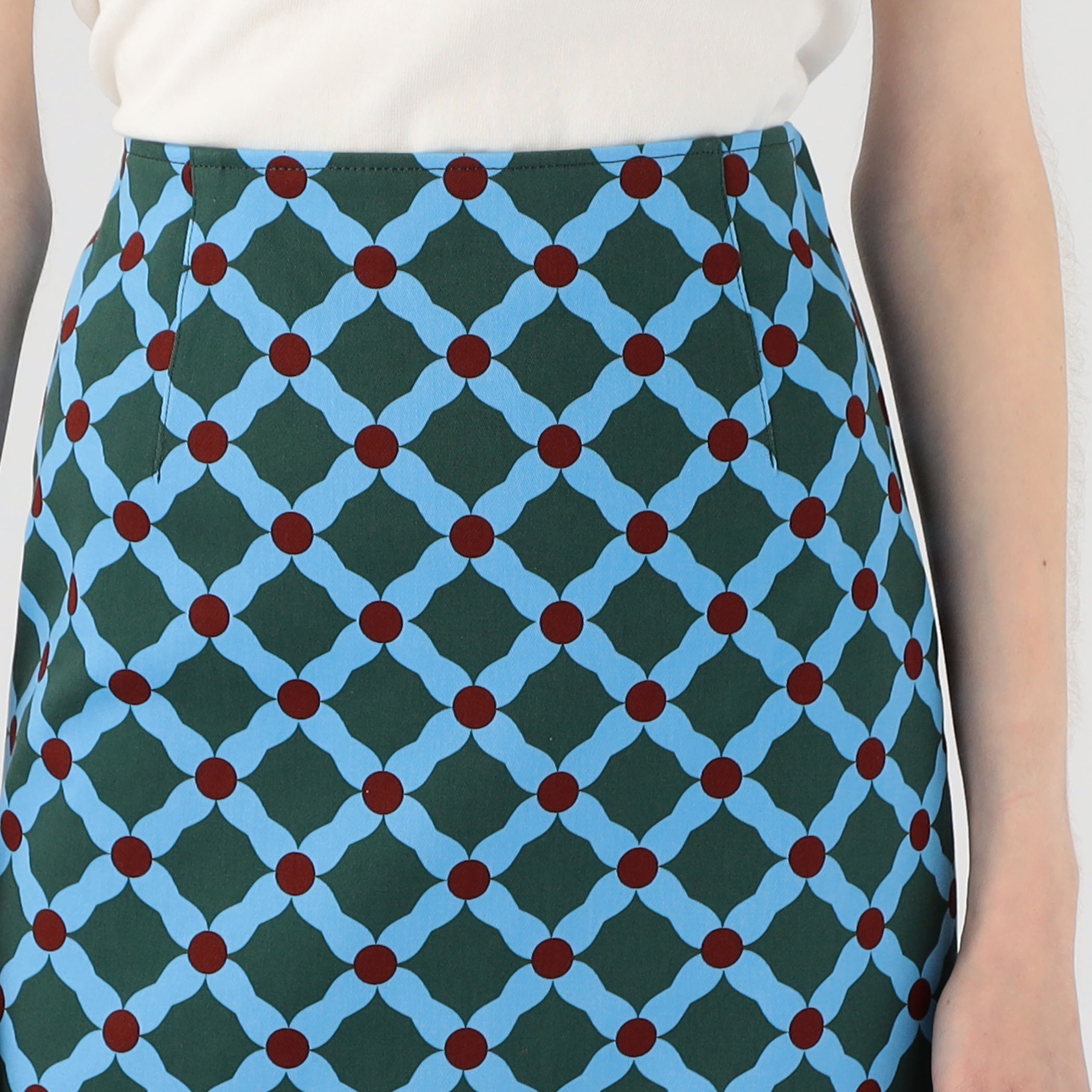 Ballsey ボールジー スカート ブラウン ブルー サイズ:36(9号) | 22春夏 ダイヤゴナル プリント マーメイドスカート | タイト ミモレ丈 スリット 総柄 コットン | ボトムス | 日本製【レディース】【中古】【K4549】 ダイヤゴナルプリント マーメイドスカート｜トゥモローランド 公式通販