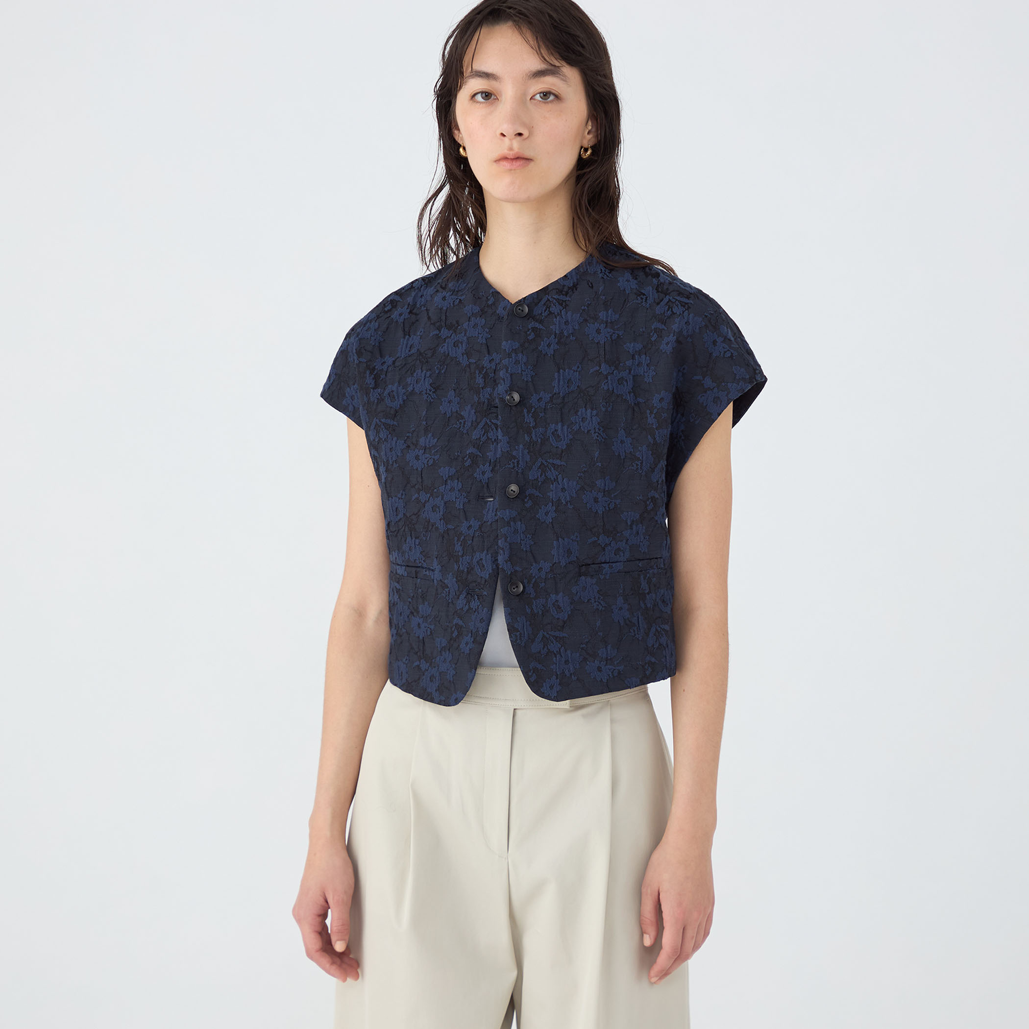 フラワージャカード ワイドスリーブショートジレ
