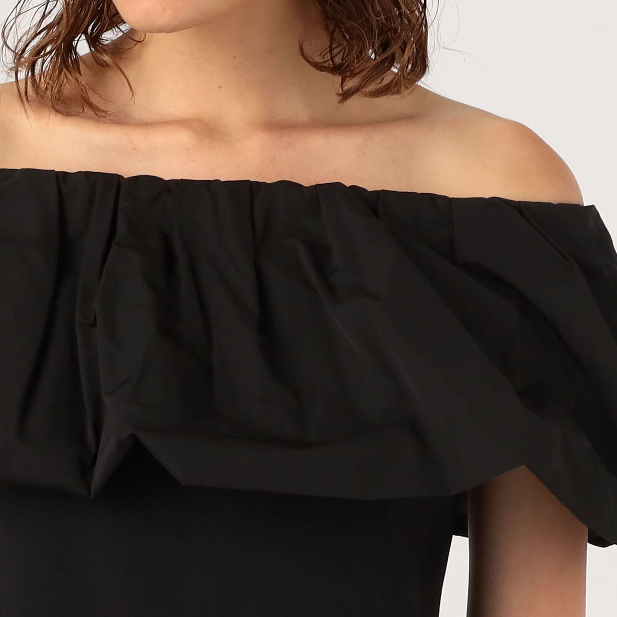 トゥモローランドコレクション 未使用品 モールスキン ラッフルカラーブラウス 黒 TOMORROWLAND｜グリッタープリント ラッフルカラーブラウス