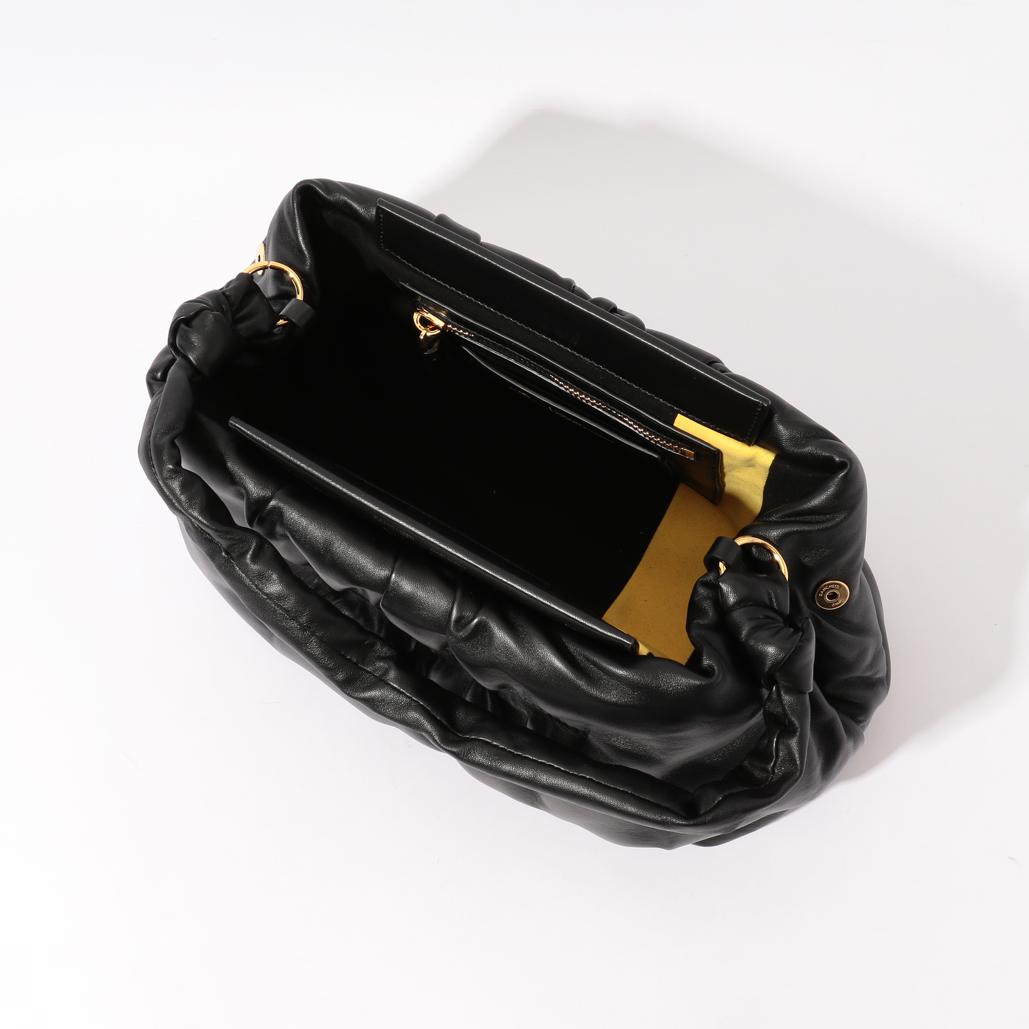 ZANCHETTI AMLETO HANDLE PUFFY バッグ｜トゥモローランド 公式サイト