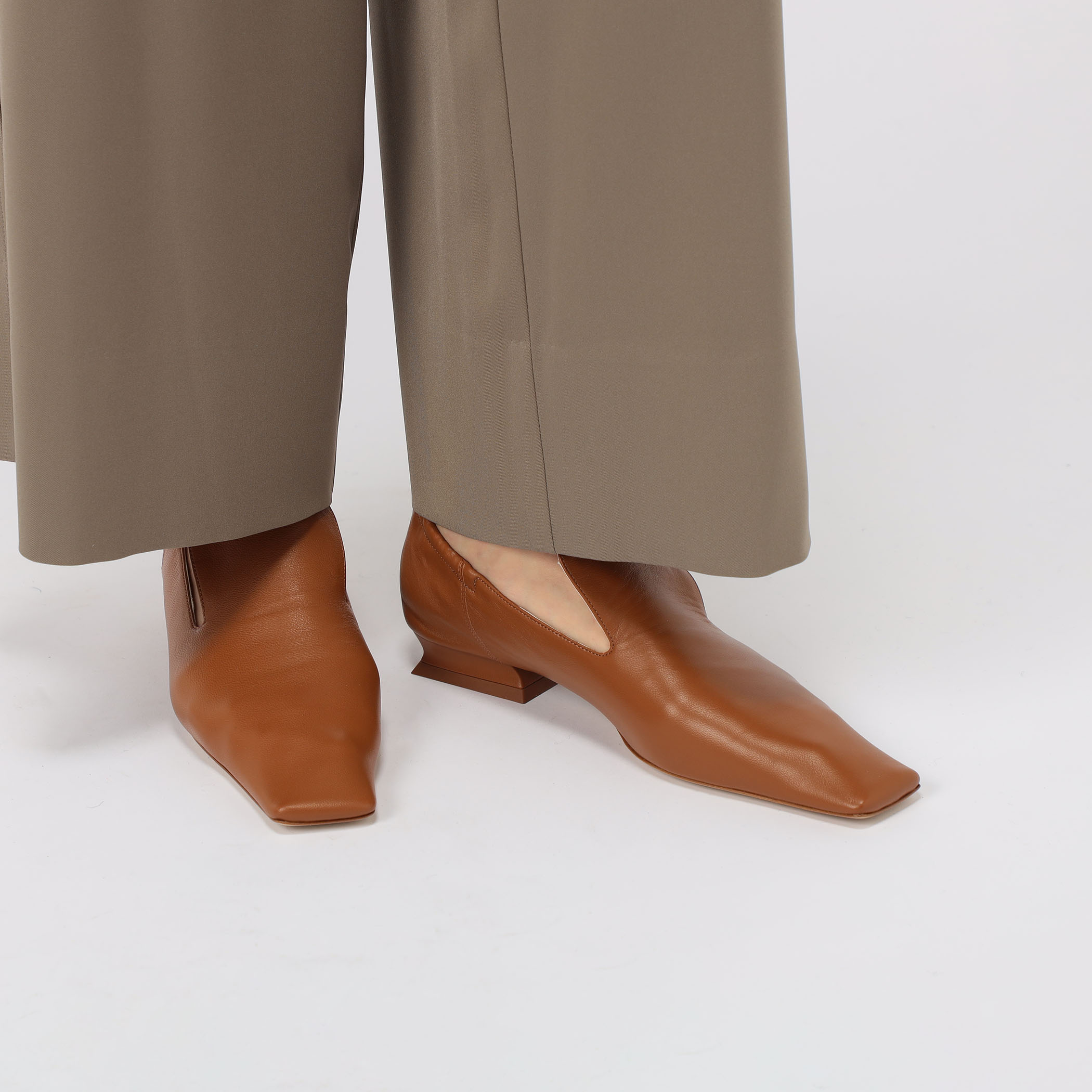 PAUL ANDREW PILGRIM ローファー｜トゥモローランド 公式通販