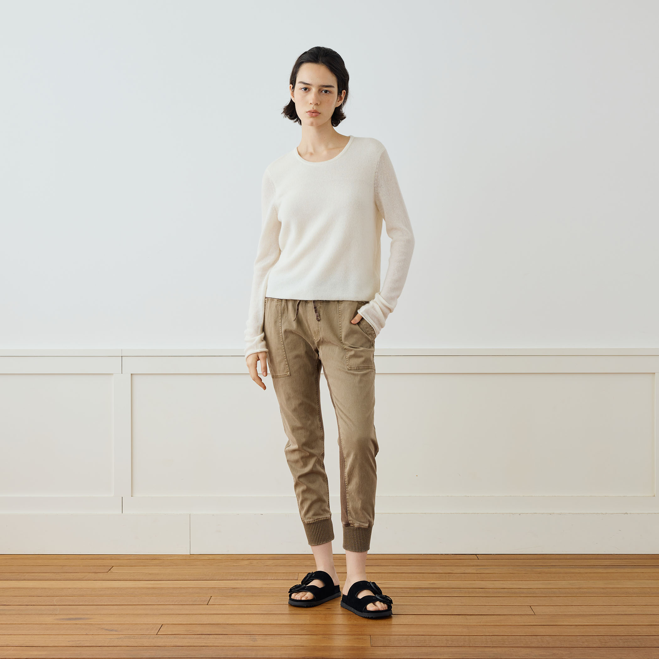 【G/FORE美品】希少品 裾リブ アスレジャー 側章 ストレッチジャージパンツ 裾リブジャージーパンツ WHVJ1677 | JAMES PERSE (Women