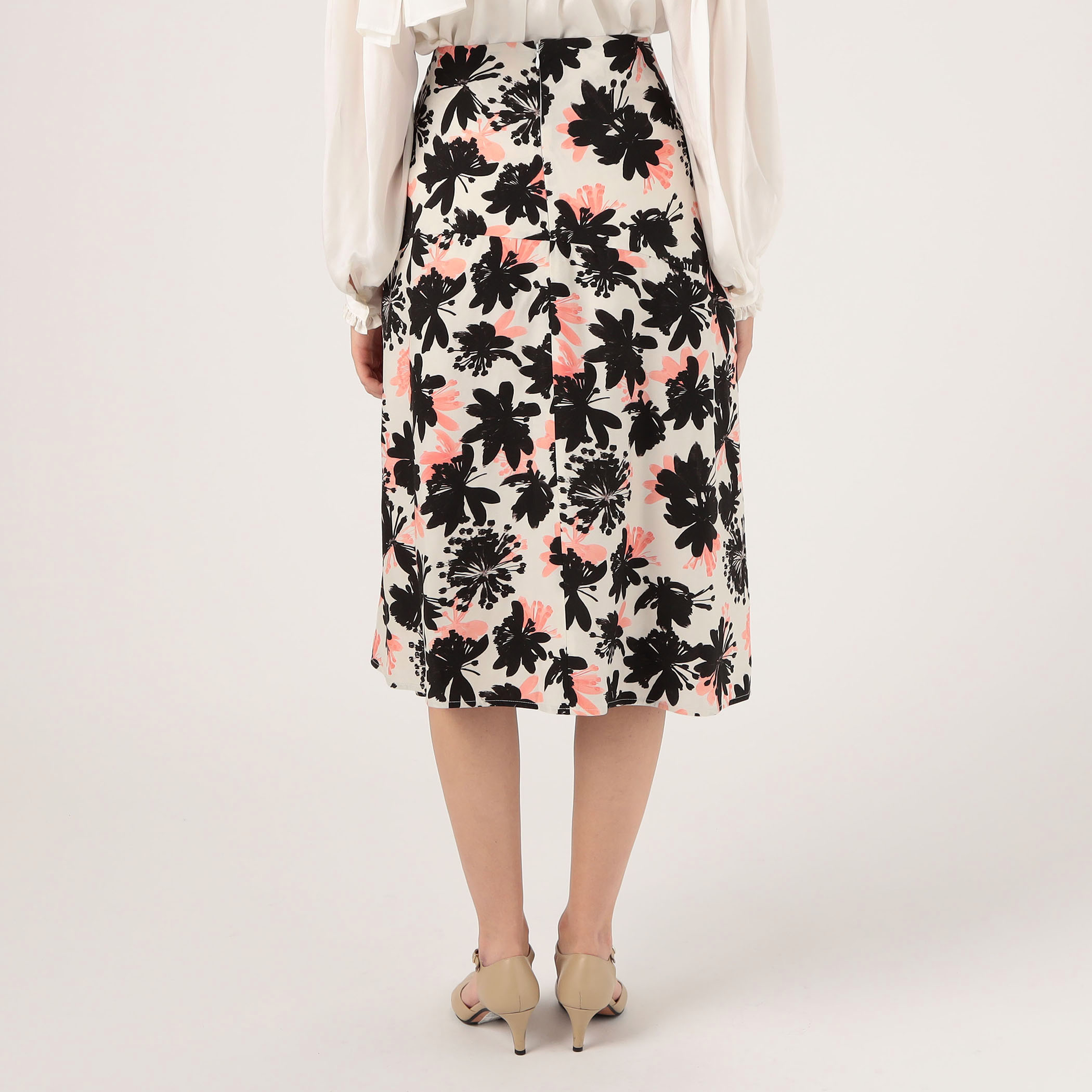 別注】Christian Wijnants SAFFI スカート｜トゥモローランド 公式通販