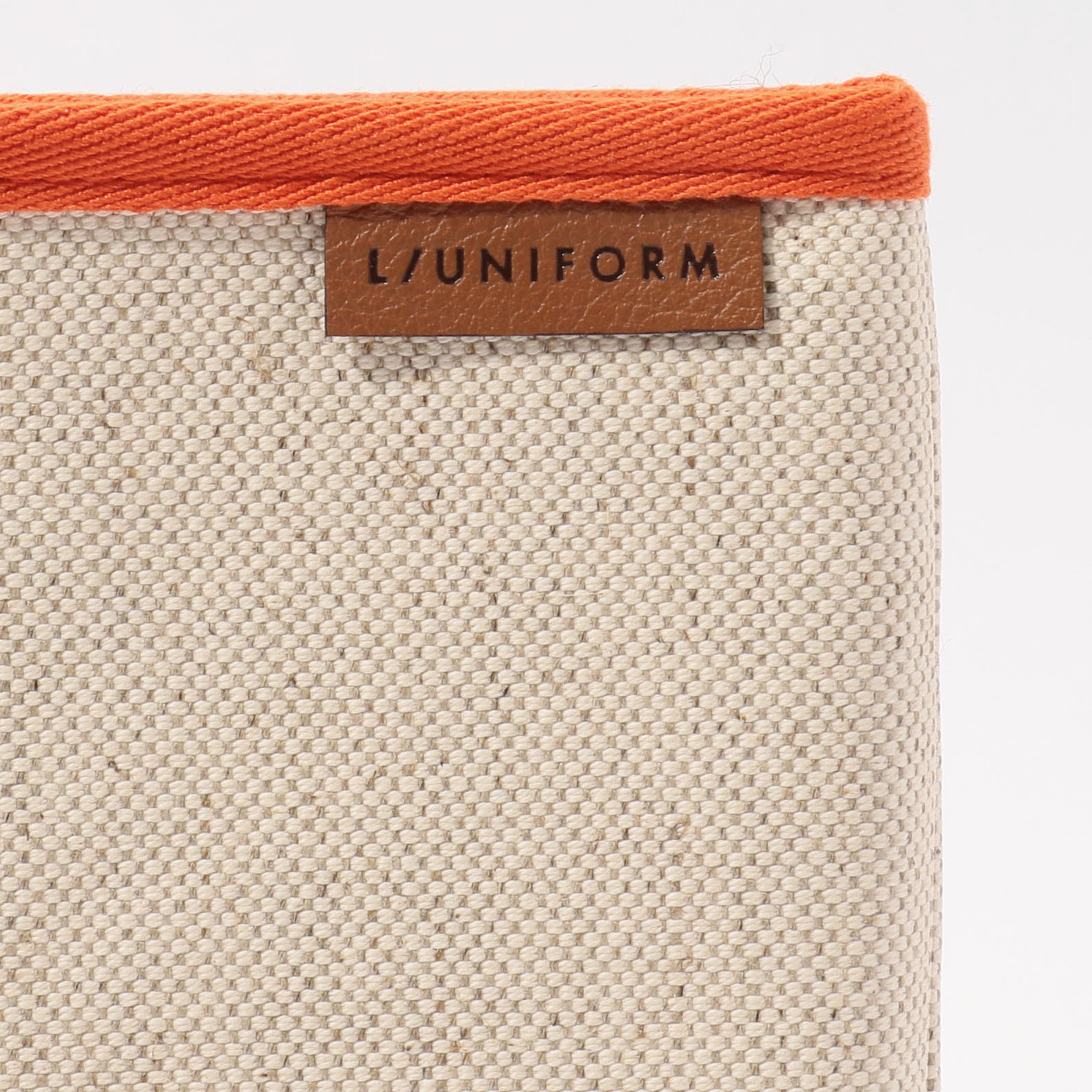 L/UNIFORM MEDIUM POUCH｜トゥモローランド 公式通販
