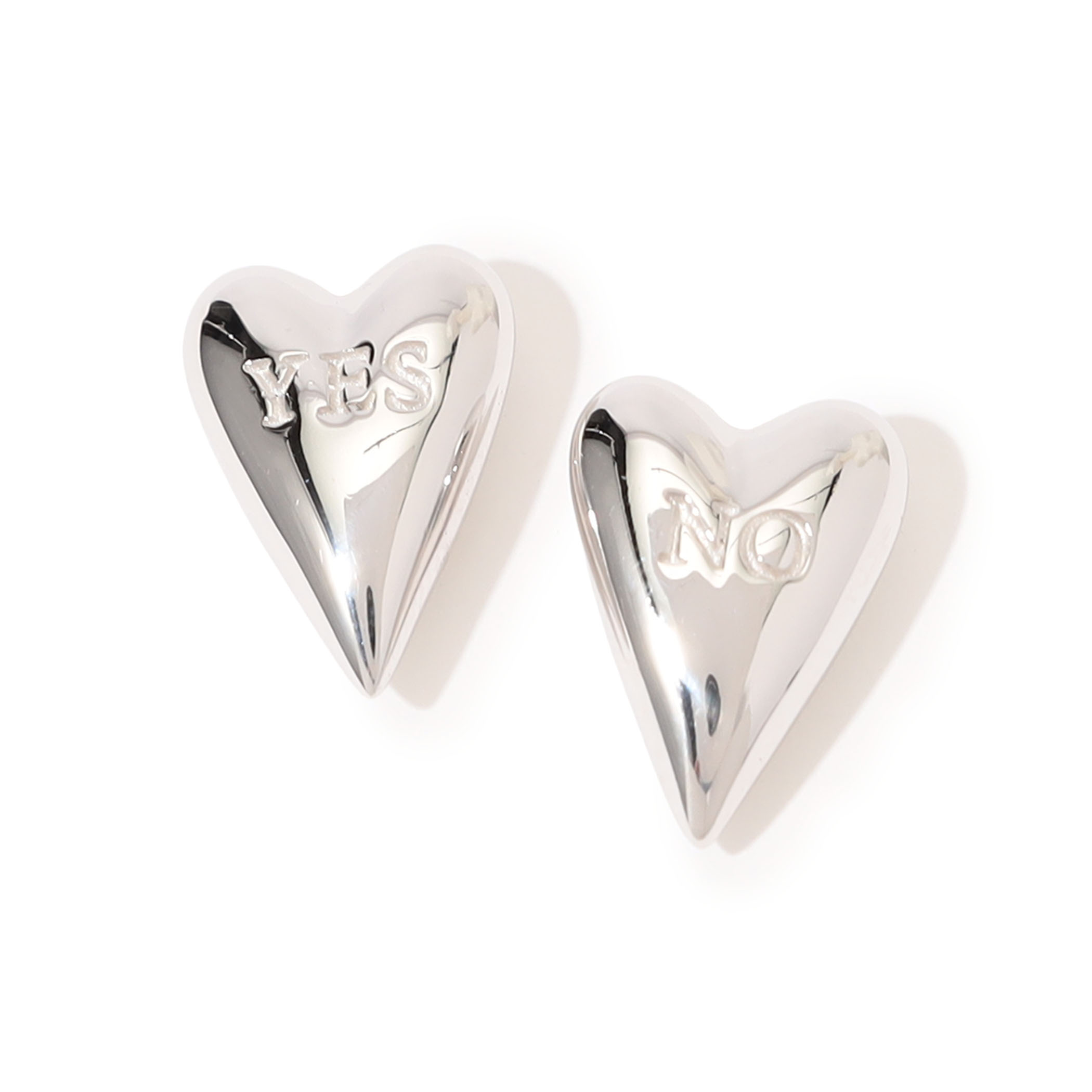 avgvst Yes-no Heart Studs シルバーピアス
