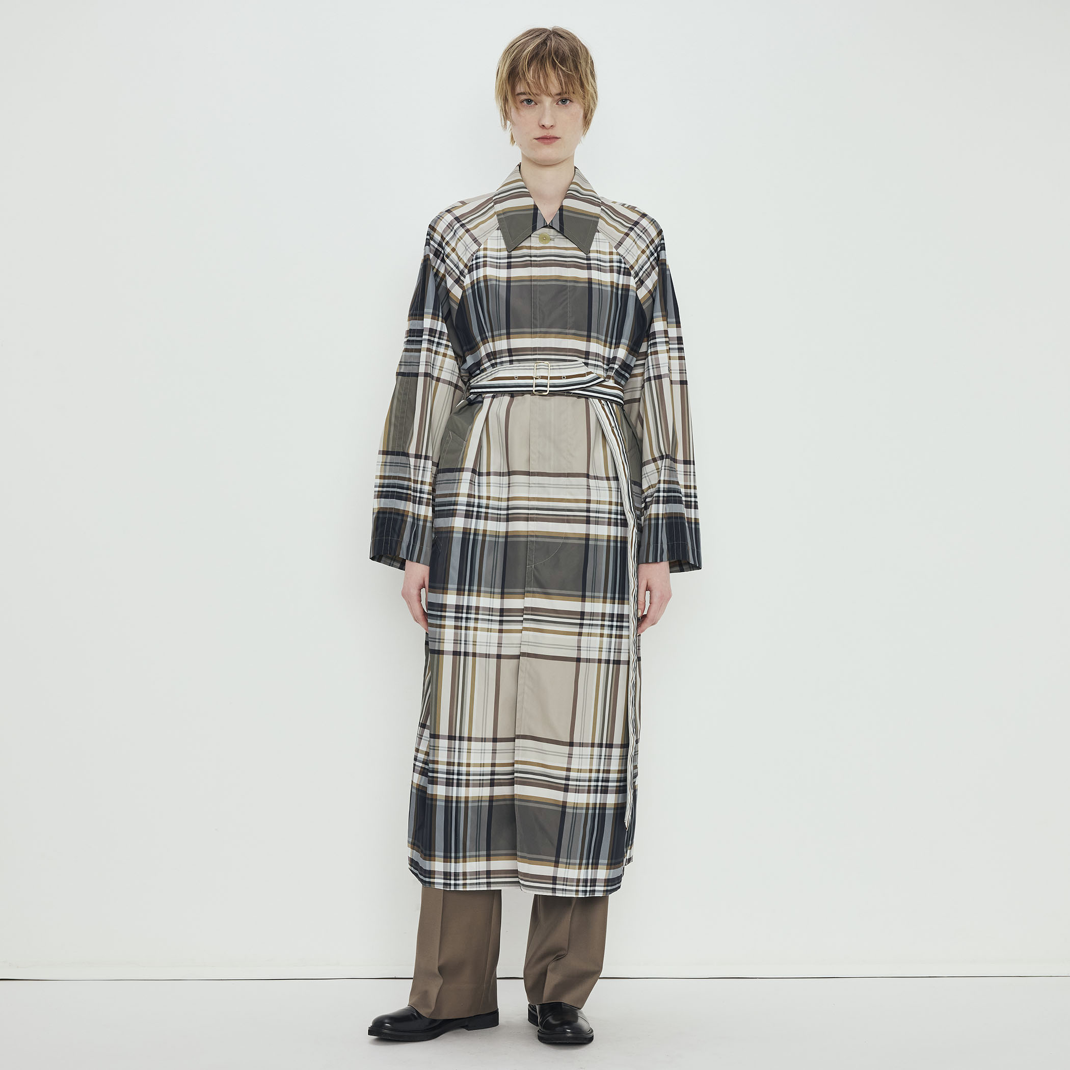 テクニカルナイロン ブロックチェックステンカラーコート