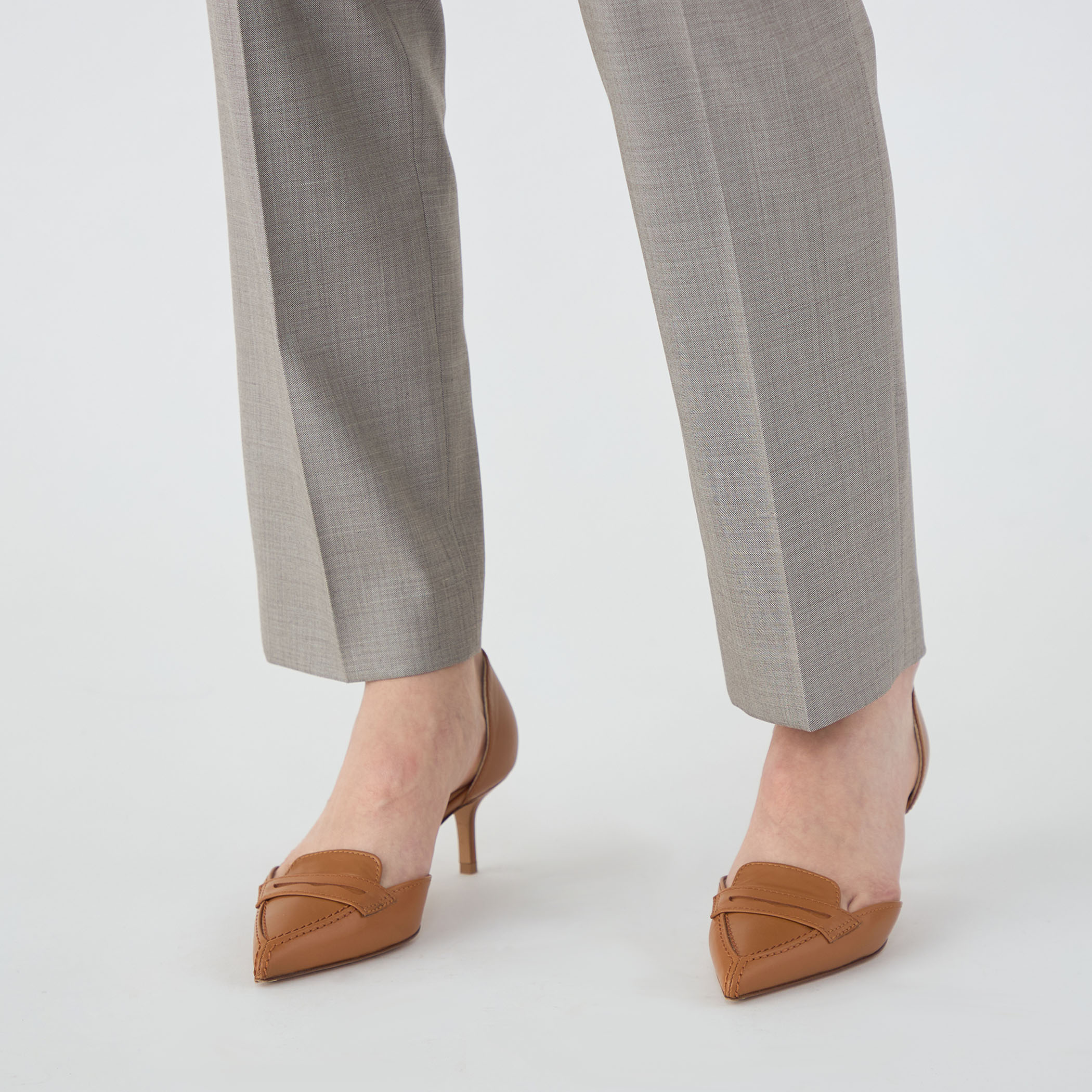 シャイニーシャーク ペンシルパンツ｜トゥモローランド 公式通販