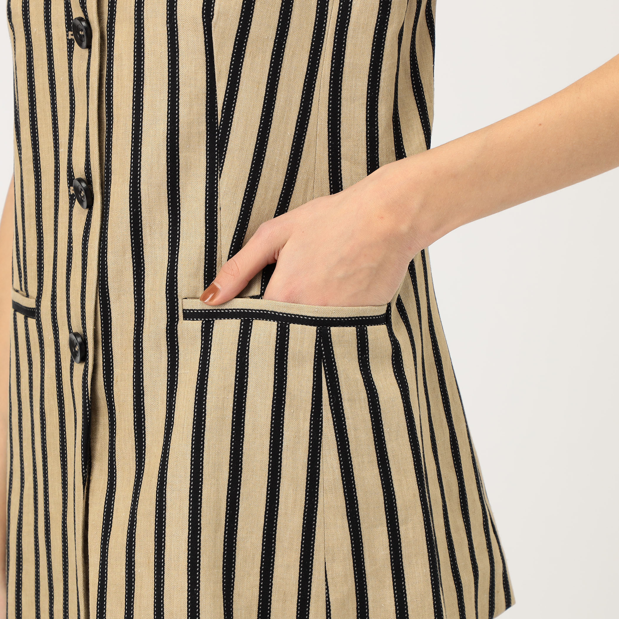 □Max Mara RODEO ベスト｜トゥモローランド 公式サイト