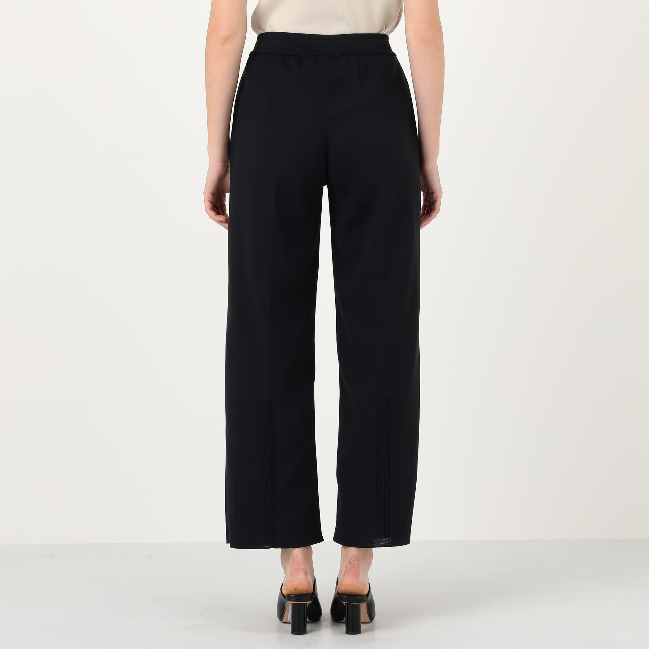 CFCL SOFT MILAN SEMI WIDE PANTS｜トゥモローランド 公式通販