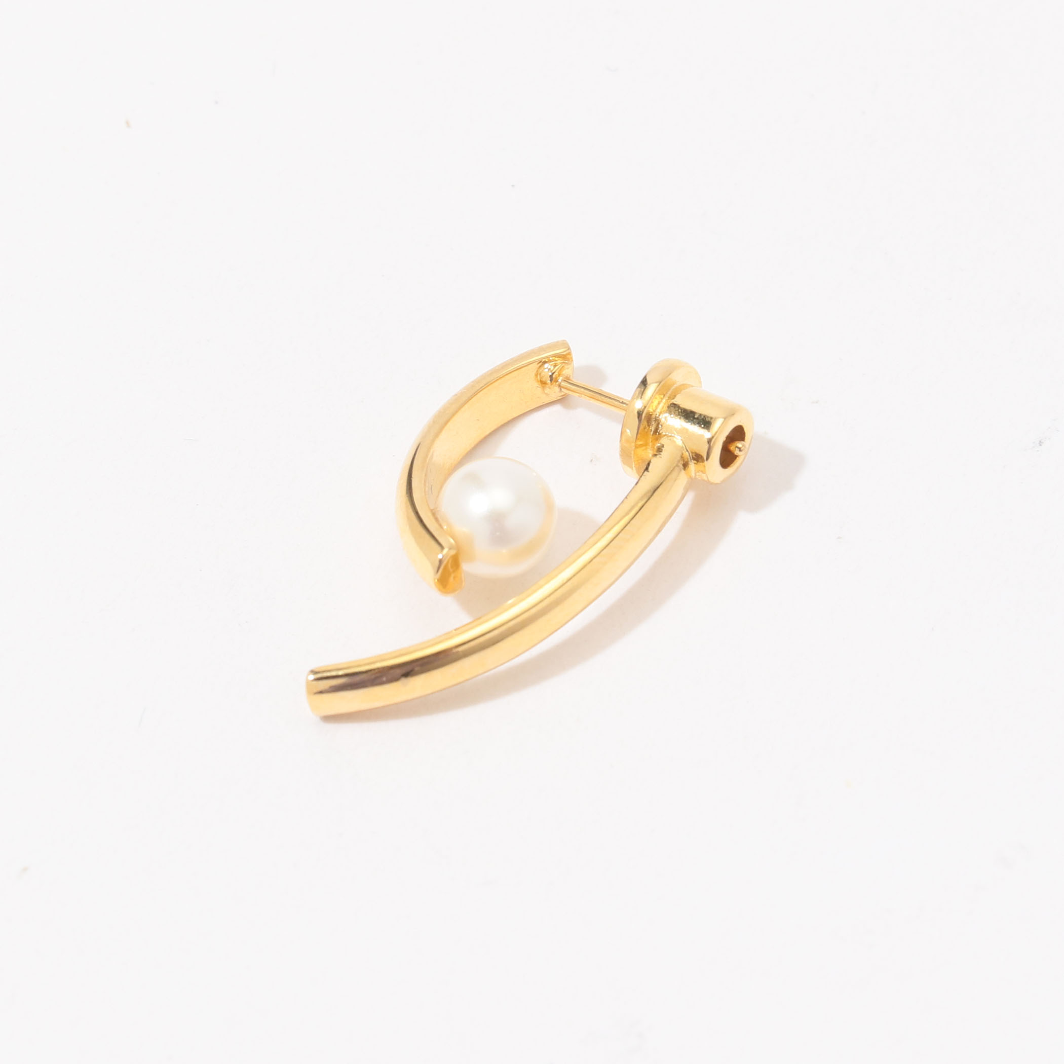 別注】januka Pearl ピアス｜トゥモローランド 公式サイト