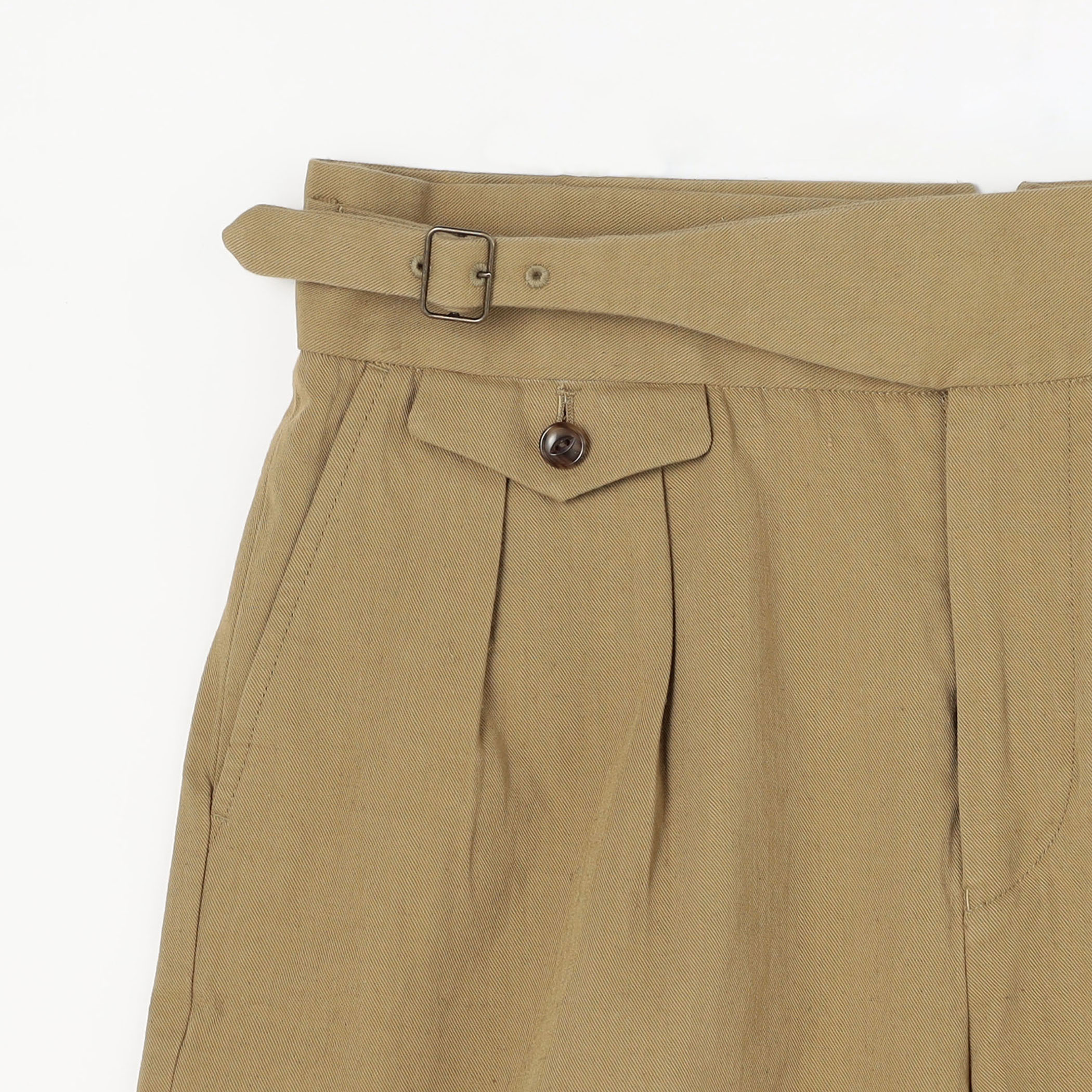 極美品 V12 GOLF VTWELVE ストレッチチノショーツ ベージュ 極美品 V12 極美品 V12 GOLF VTWELVE ストレッチチノショーツ ベージュ 極美品 V12