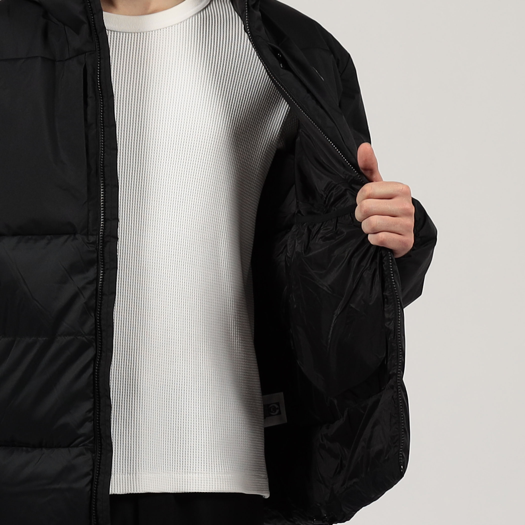 Arc'teryx THORIUM SV HOODY ダウンジャケット