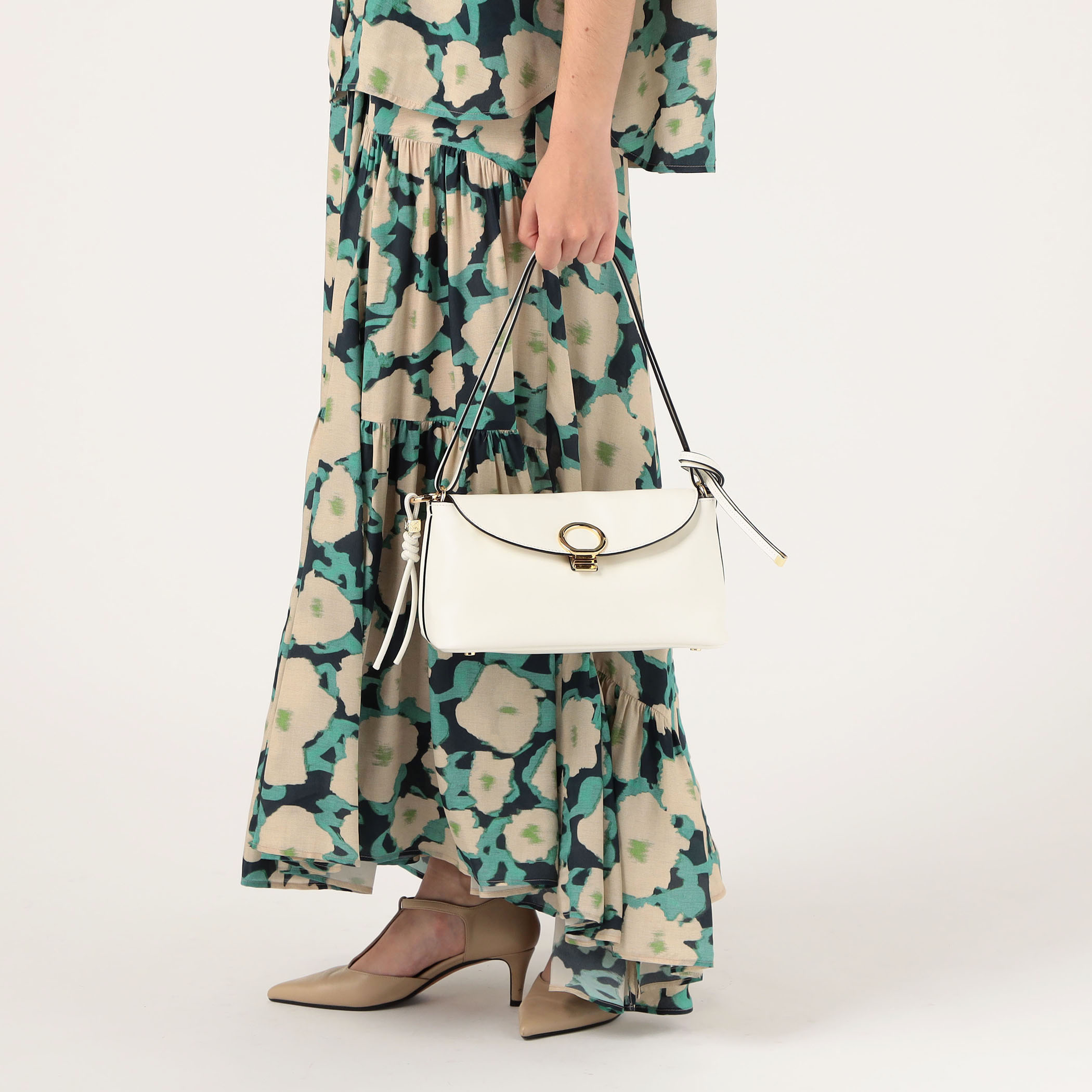 Atelier TOMORROWLAND BOLO クラッチショルダーバッグ Atelier TOMORROWLAND BOLO クラッチショルダーバッグ